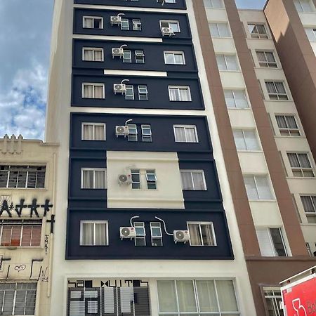 Hotel Neon - Proximo A 25 De Marco, Bom Retiro E Bras, A 2Min Do Mirante Sampa Sky E Pista De Skate Anhangabau Сан-Паулу Екстер'єр фото